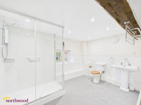 4 bedroom Detached house for sale in Boddington Road, Byfield, NN11