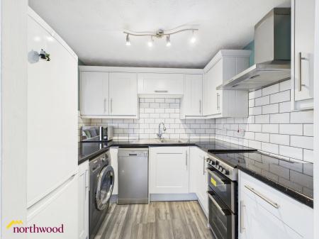 2 bedroom Flat for sale in Broome Way, Banbury, OX16