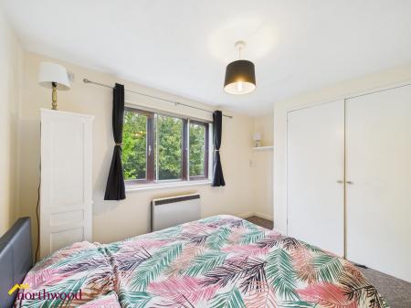 2 bedroom Flat for sale in Broome Way, Banbury, OX16