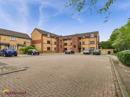 Broome Way, Banbury, OX16