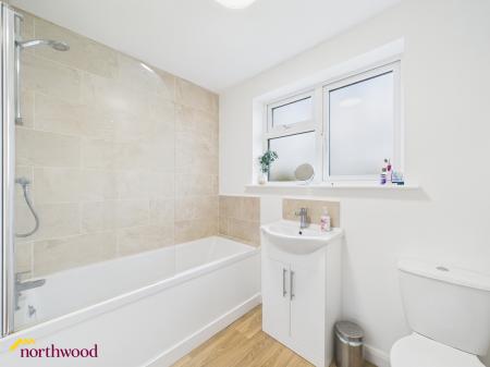 5 bedroom Semi-detached house for sale in Chacombe Road, Middleton Cheney, OX17