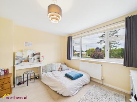 5 bedroom Semi-detached house for sale in Chacombe Road, Middleton Cheney, OX17