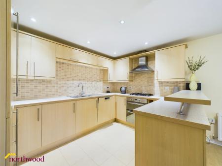 2 bedroom Flat for sale in 28 Cherwell Court Britannia Road