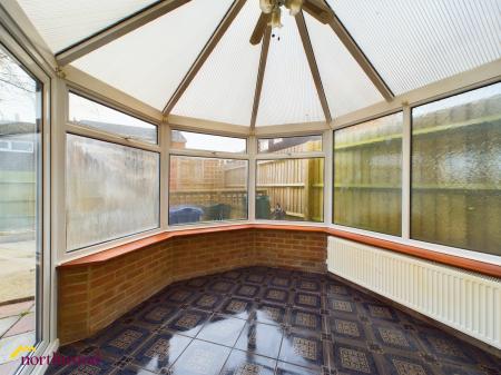 3 bedroom Semi-detached house for sale in Chetwode, Banbury, OX16