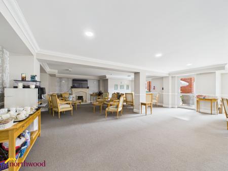 1 bedroom Retirement property for sale in Foxhall Court, Banbury, OX16