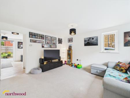 3 bedroom End of terrace house for sale in Kingerlee Road, Banbury, OX16