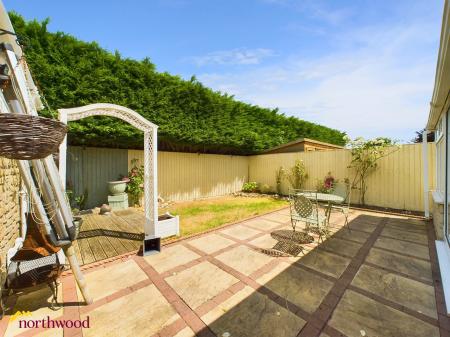 2 bedroom Detached bungalow for sale in Manor Park, Claydon, OX17