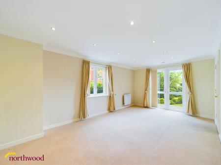 1 bedroom Flat for sale in Merisham Court School Lane, Banbury, OX16