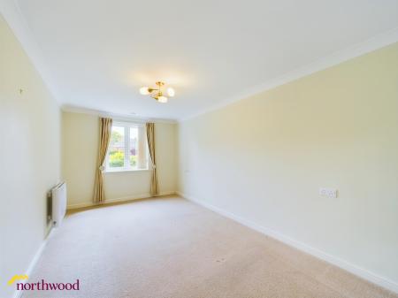 1 bedroom Flat for sale in Merisham Court School Lane, Banbury, OX16