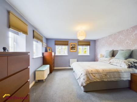 4 bedroom Detached house for sale in Millers Way, Middleton Cheney, OX17