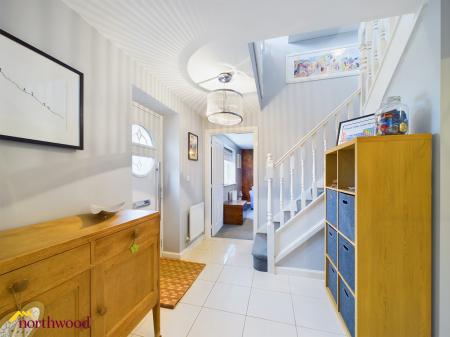 4 bedroom Detached house for sale in Millers Way, Middleton Cheney, OX17