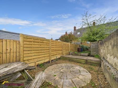 2 bedroom Cottage for sale in Ivy Cottage, Park Lane North Newington