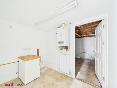 3 bedroom Detached bungalow for sale in Rochester Way, Twyford, OX17