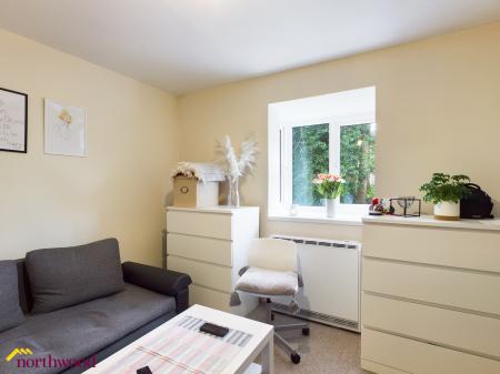 1 bedroom Flat to let in Britannia Road, Banbury, OX16