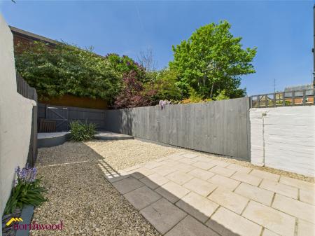 2 bedroom Terraced House to let in Marlborough Place, Banbury, OX16