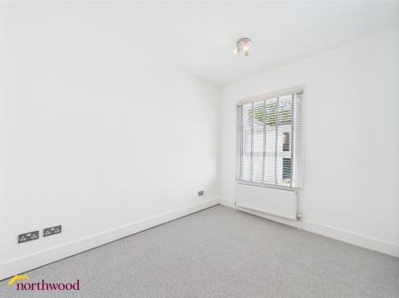 2 bedroom Terraced House to let in Marlborough Place, Banbury, OX16