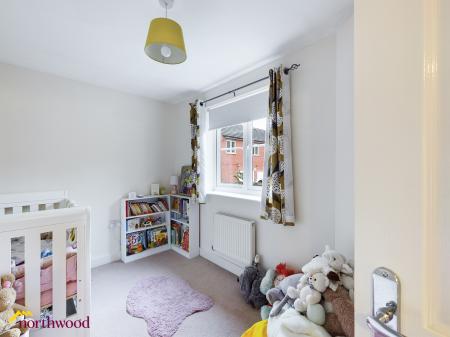 3 bedroom Semi-detached house to let in Rosemary Drive, Banbury, OX16