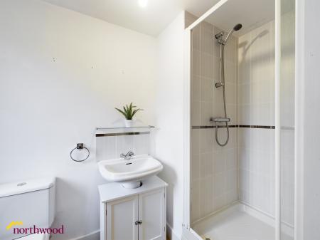 3 bedroom Semi-detached house to let in Rosemary Drive, Banbury, OX16