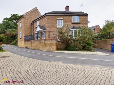 Rosemary Drive, Banbury, OX16