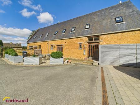 The Green, Warmington - Oxfordshire, OX17