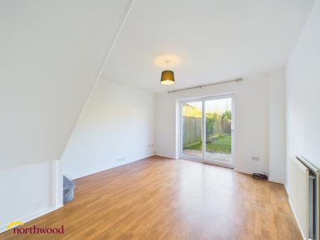 2 bedroom Terraced House to let in Waterloo Drive, Banbury, OX16