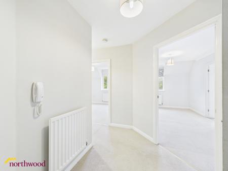 2 bedroom Flat for sale in Sir Henry Jake Close, Banbury, OX16