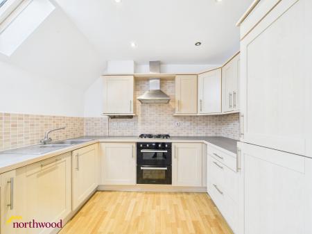 2 bedroom Flat for sale in Sir Henry Jake Close, Banbury, OX16