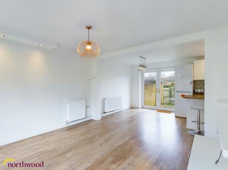 3 bedroom Terraced House to let in Evenlode, Banbury, OX16