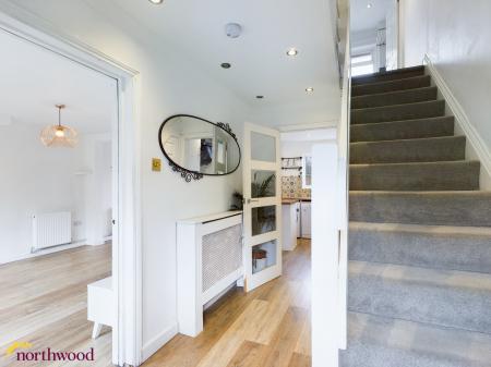 3 bedroom Terraced House to let in Evenlode, Banbury, OX16