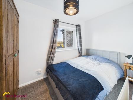 2 bedroom Semi-detached house for sale in The Camellias, Banbury, OX16