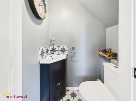 2 bedroom Semi-detached house for sale in The Camellias, Banbury, OX16