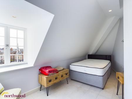 1 bedroom Studio flat to let in Horse Fair, Banbury, OX16