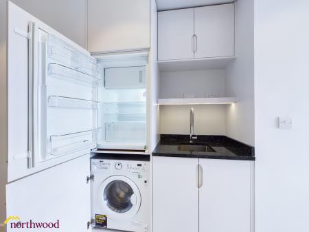 1 bedroom Studio flat to let in Horse Fair, Banbury, OX16