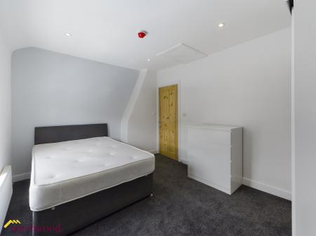 1 bedroom House share to let in West Street, Banbury, OX16