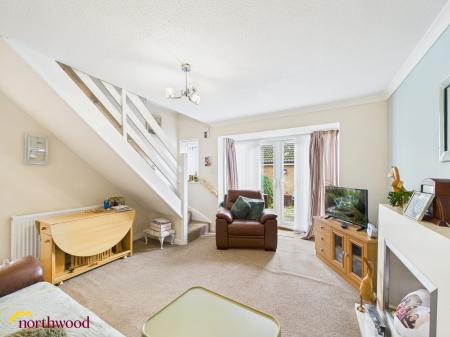 1 bedroom Semi-detached house for sale in Chichester Walk, Banbury, OX16