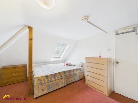 1 bedroom House share to let in Easington Road, Banbury, OX16