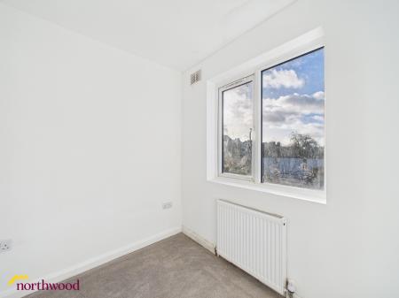 2 bedroom Terraced House to let in South Street, Banbury, OX16