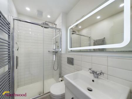 1 bedroom Studio flat to let in Horse Fair, Banbury, OX16