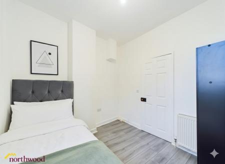 1 bedroom House share to let in 6 Horsefair, Banbury, OX16