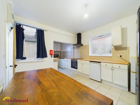 1 bedroom House share to let in 6 Horsefair, Banbury, OX16