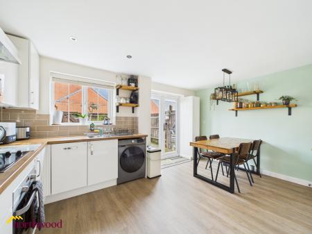 3 bedroom Semi-detached house for sale in Longford Park Road, Bodicote, OX15