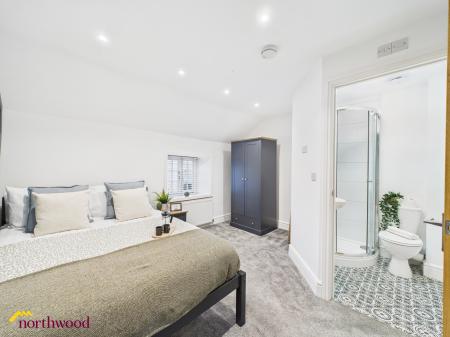 1 bedroom House share to let in Southam Road, Banbury, OX16