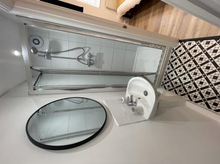 1 bedroom House share to let in Southam Road, Banbury, OX16