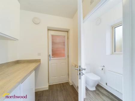 4 bedroom Detached house to let in Bailey Road, Banbury, OX16