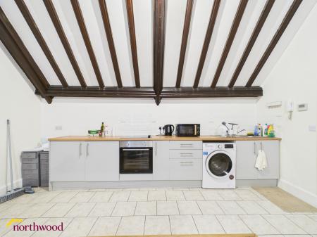 1 bedroom Flat to let in Horse Fair, Banbury, OX16