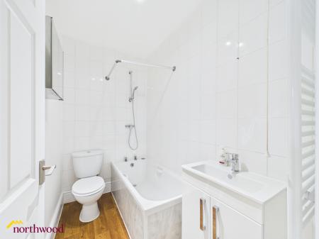 2 bedroom Terraced House to let in Causeway, Banbury, OX16