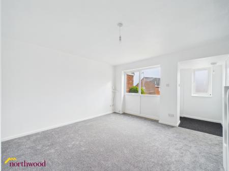 3 bedroom Terraced House to let in Angus Close, Banbury, OX16