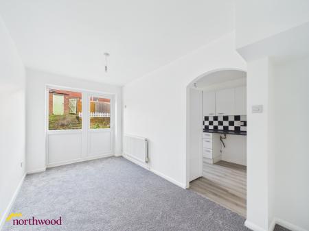 3 bedroom Terraced House to let in Angus Close, Banbury, OX16