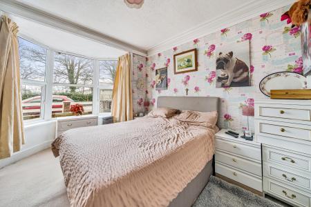 3 bedroom Flat for sale in 32 Sticklepath Terrace, Sticklepath, Barnstaple, EX31