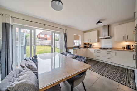 3 bedroom Semi-detached house for sale in Blackmore Avenue, Bideford, EX39